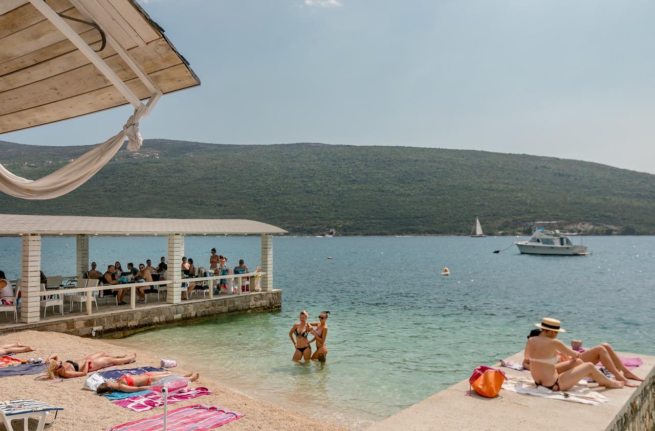 Apartments Milanovic Herceg Novi Zewnętrze zdjęcie